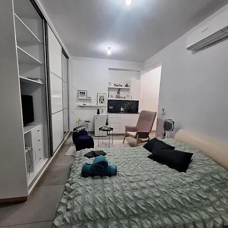 Apartment Cozy Studio! Paphos