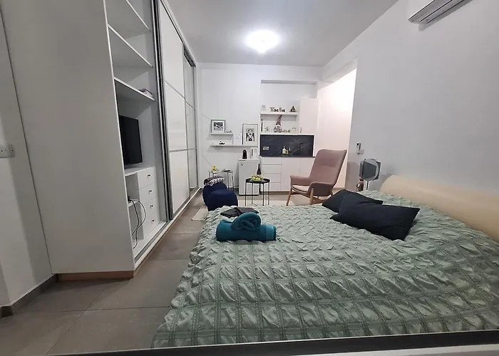 Cozy Studio! Apartment *